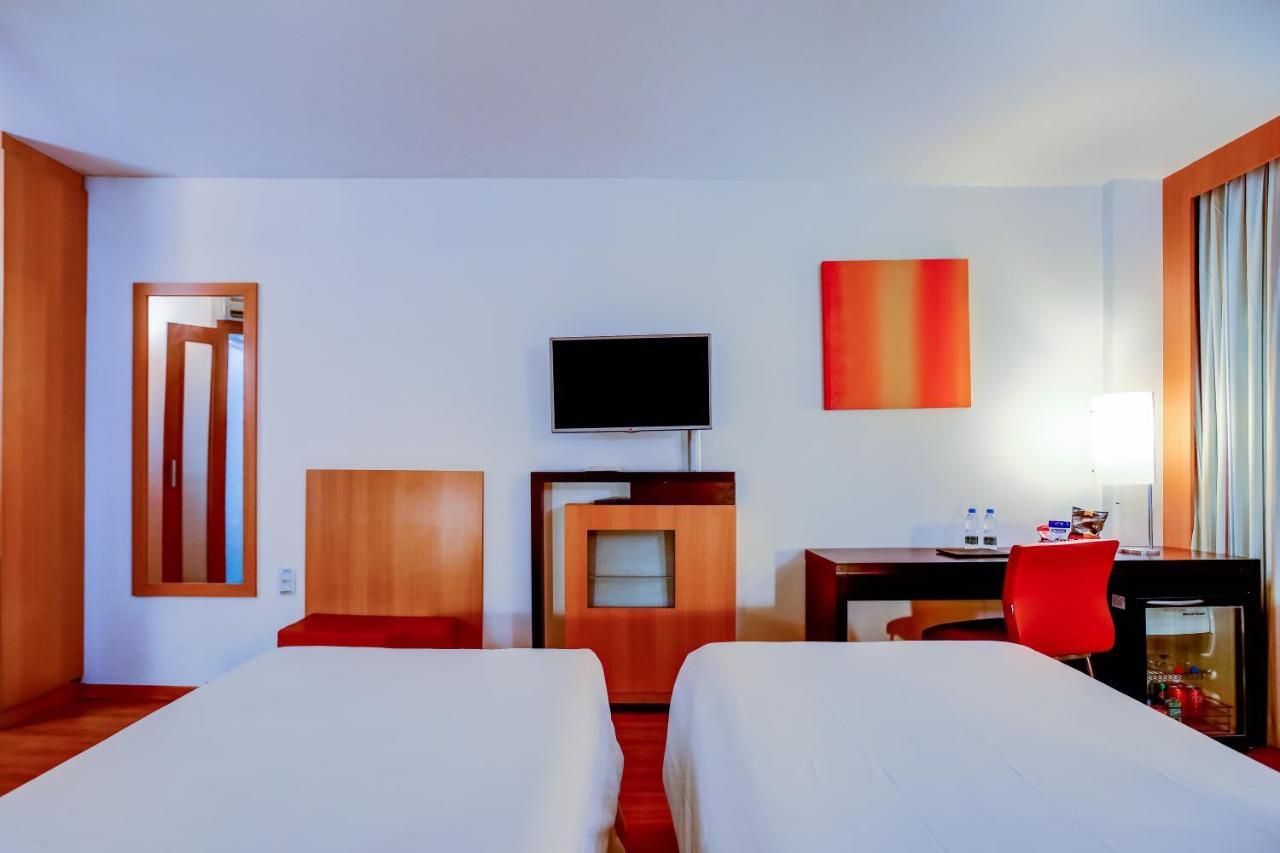 Novotel Rj Santos Dumont Ріо-де-Жанейро Екстер'єр фото